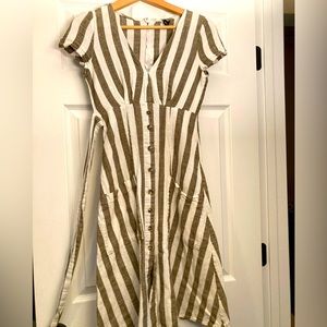 Farm Chic linen dress